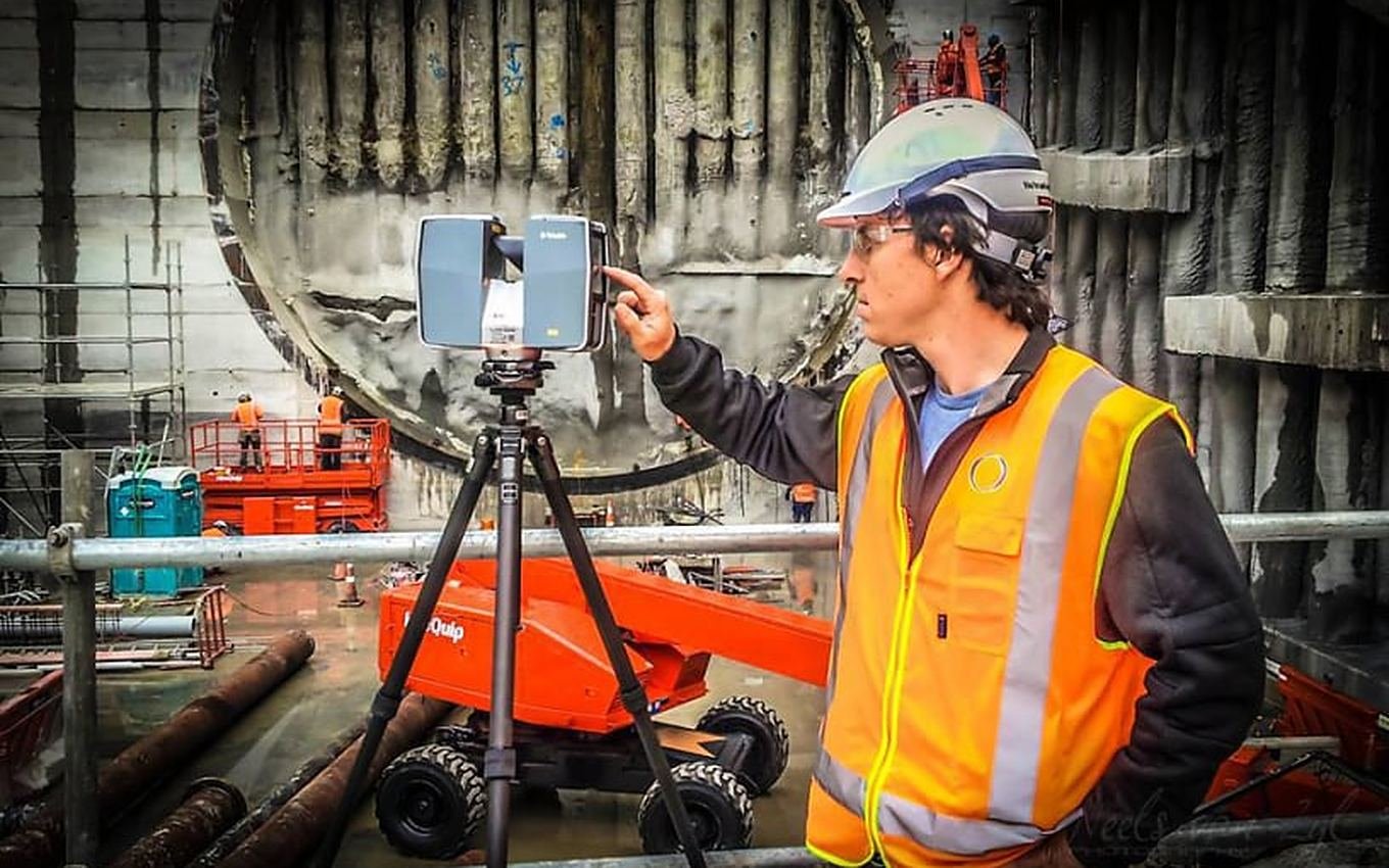 Michael Cutfield scanning at the Waterview tunnel portal
